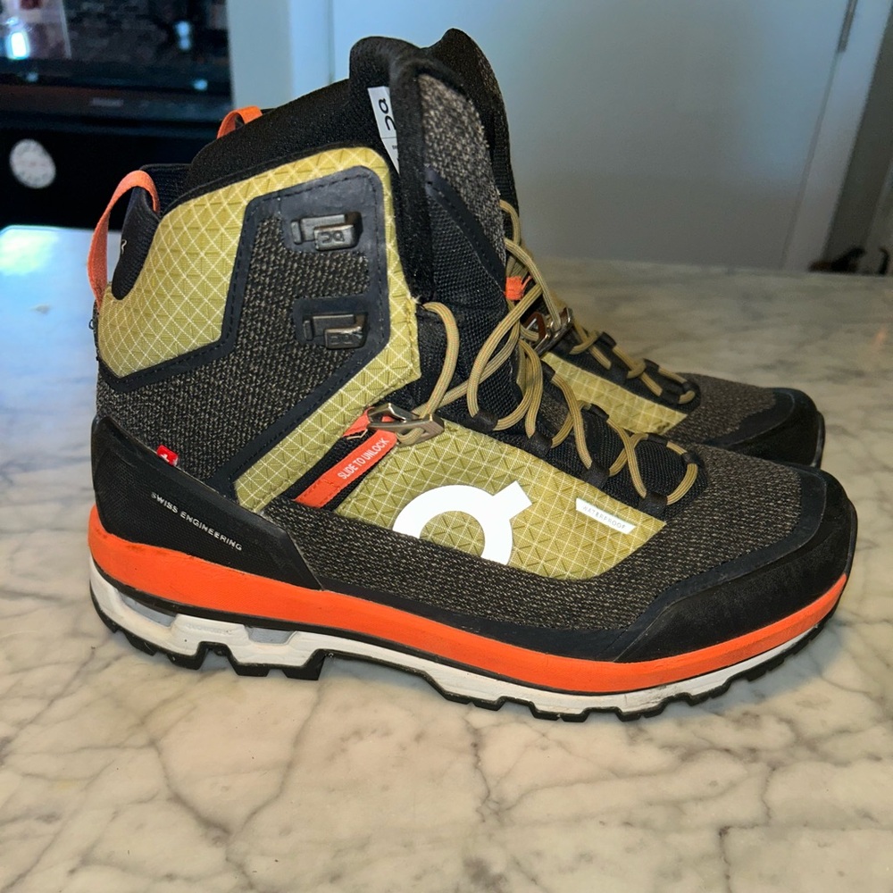 On Running Alpine UNISEX Athletic Hiking Boots- Black, Green, and Orange